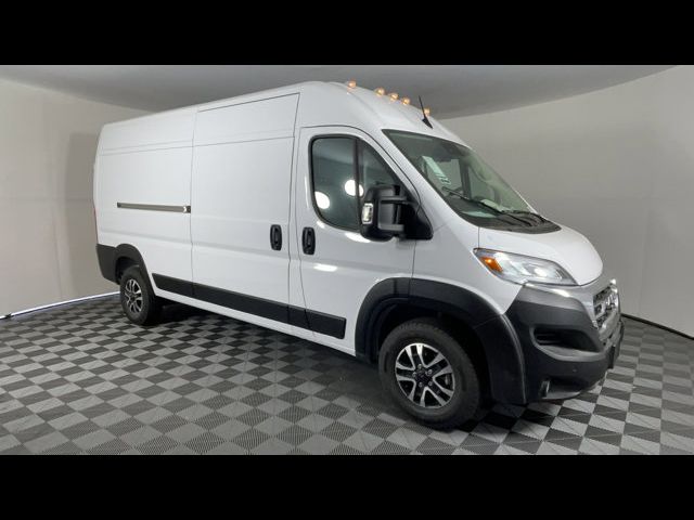 2024 Ram ProMaster Cargo Van SLT