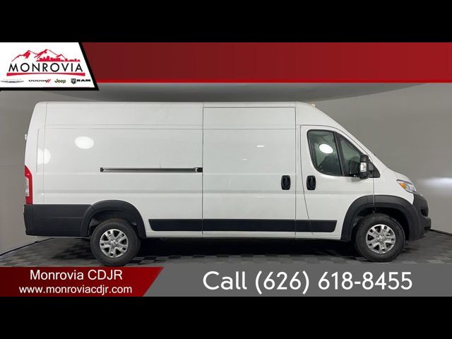 2024 Ram ProMaster Cargo Van SLT+