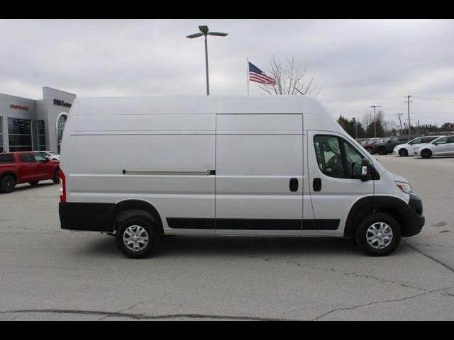 2024 Ram ProMaster Cargo Van SLT