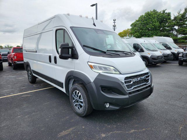 2024 Ram ProMaster Cargo Van SLT+