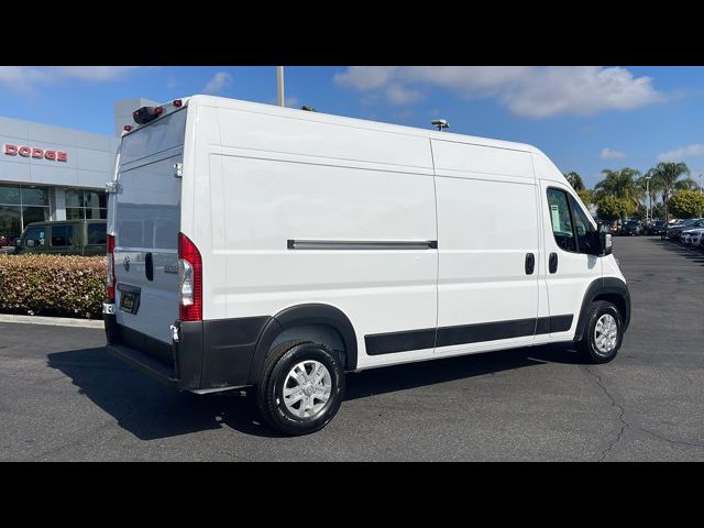 2024 Ram ProMaster Cargo Van SLT+