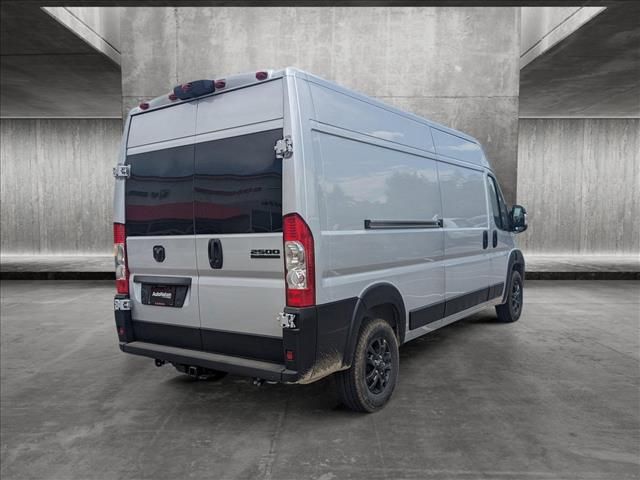 2024 Ram ProMaster Cargo Van SLT+