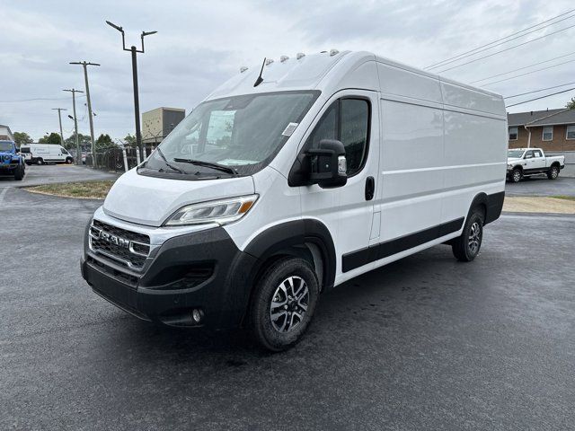 2024 Ram ProMaster Cargo Van SLT+