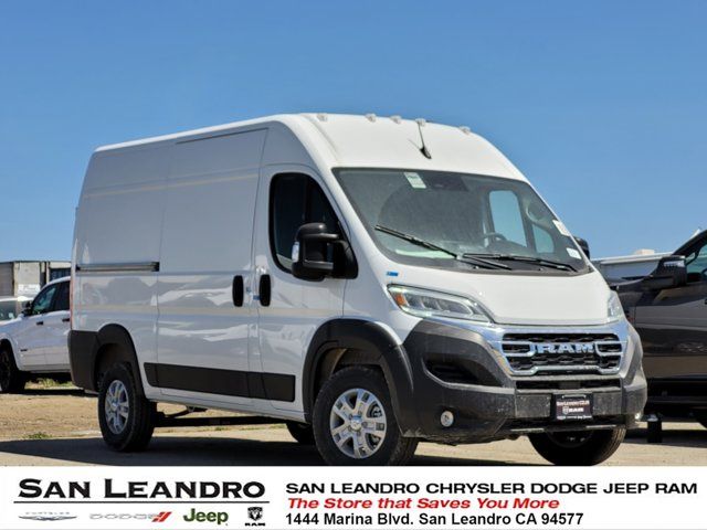 2024 Ram ProMaster Cargo Van SLT