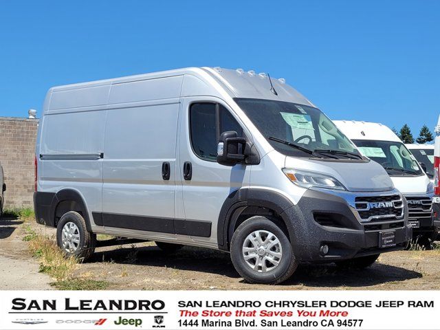 2024 Ram ProMaster Cargo Van SLT