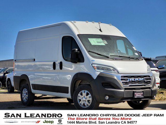 2024 Ram ProMaster Cargo Van SLT