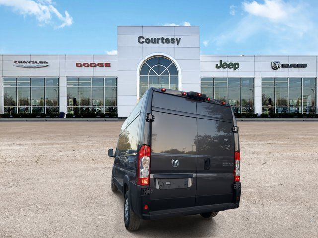 2024 Ram ProMaster Cargo Van SLT