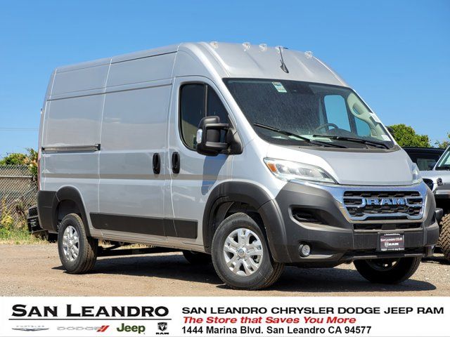 2024 Ram ProMaster Cargo Van SLT