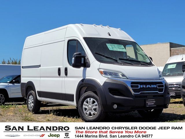 2024 Ram ProMaster Cargo Van SLT