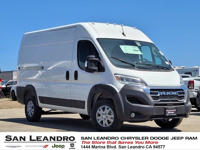 2024 Ram ProMaster Cargo Van SLT