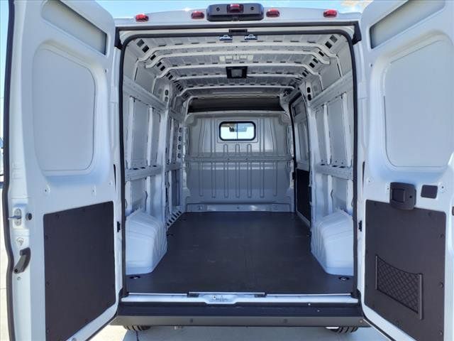 2024 Ram ProMaster Cargo Van SLT