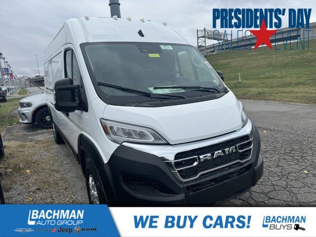 2024 Ram ProMaster Cargo Van SLT