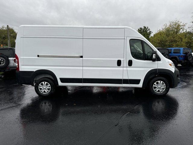 2024 Ram ProMaster Cargo Van SLT