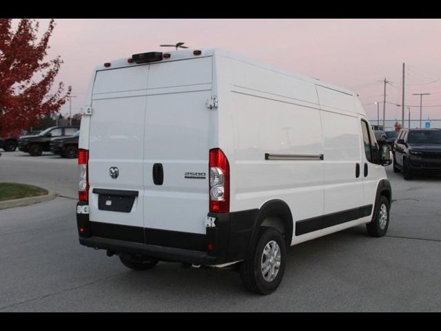 2024 Ram ProMaster Cargo Van SLT