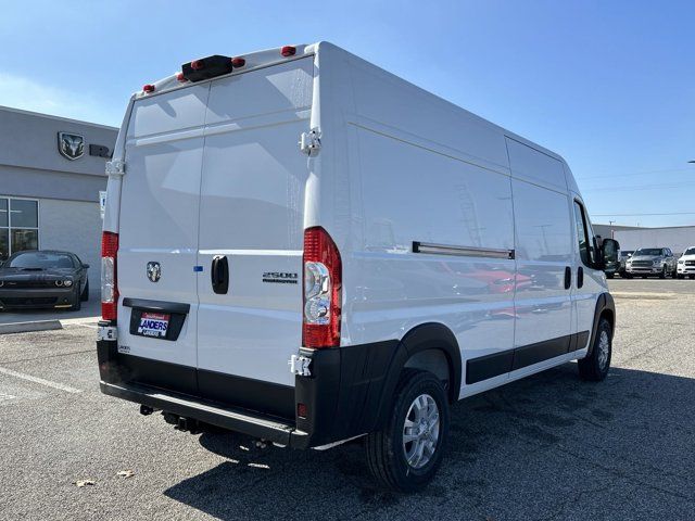 2024 Ram ProMaster Cargo Van SLT