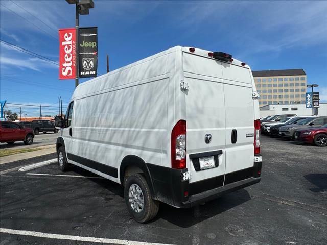 2024 Ram ProMaster Cargo Van SLT