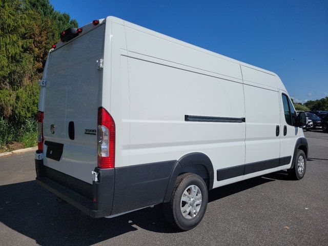 2024 Ram ProMaster Cargo Van SLT