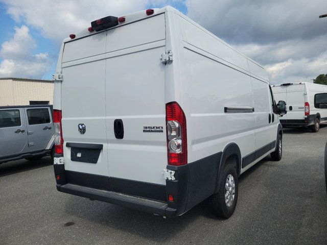 2024 Ram ProMaster Cargo Van SLT