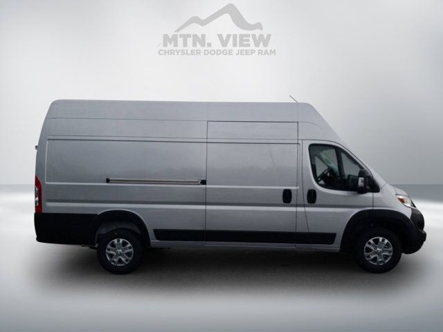 2024 Ram ProMaster Cargo Van SLT