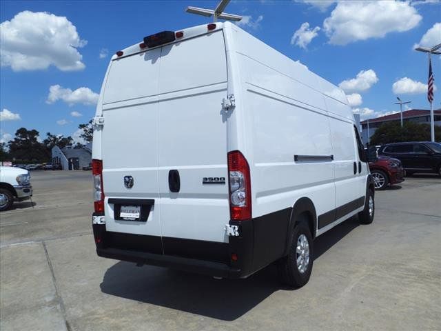 2024 Ram ProMaster Cargo Van SLT