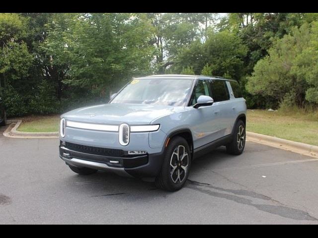 2024 Rivian R1S Adventure