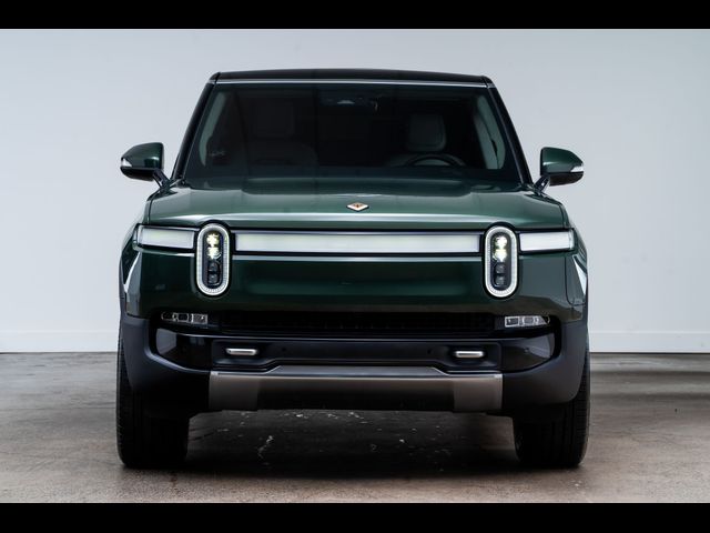 2024 Rivian R1S Adventure