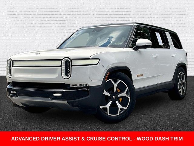 2024 Rivian R1S Adventure