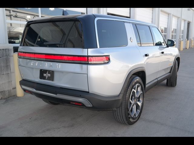 2024 Rivian R1S Adventure