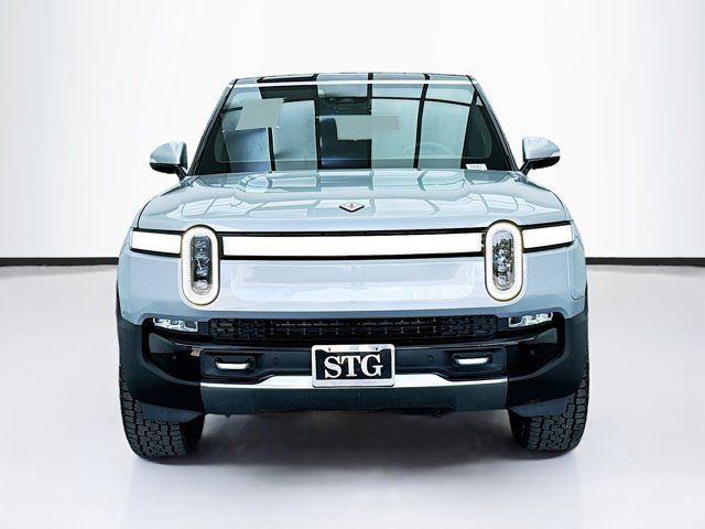 2024 Rivian R1S Adventure