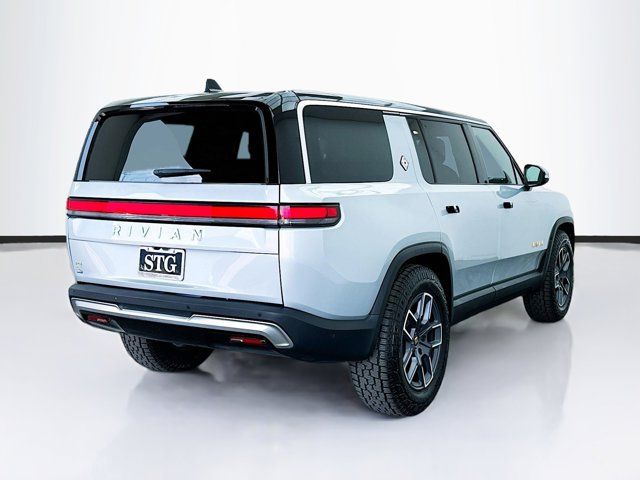 2024 Rivian R1S Adventure