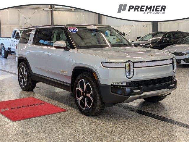 2024 Rivian R1S Adventure