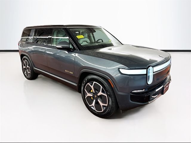 2024 Rivian R1S Adventure