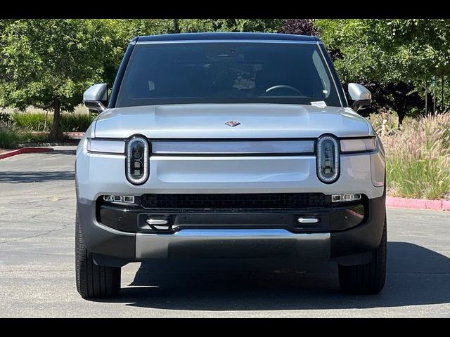 2024 Rivian R1S Adventure
