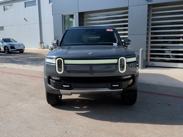 2024 Rivian R1S Adventure