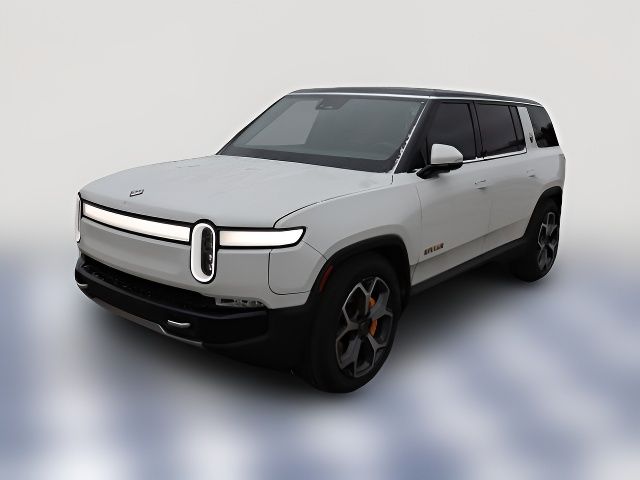 2024 Rivian R1S Adventure