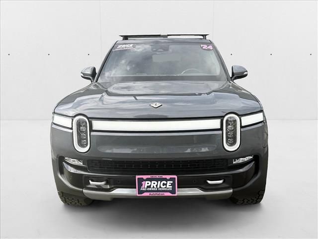 2024 Rivian R1S Adventure
