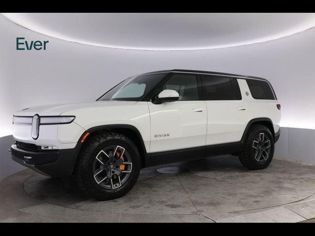 2024 Rivian R1S Adventure