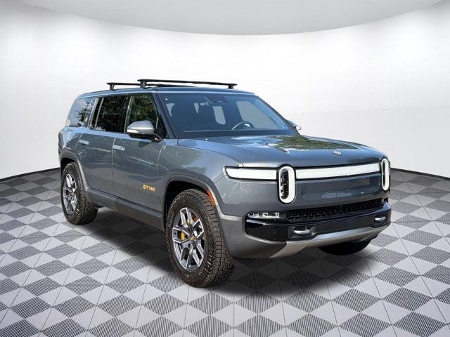 2024 Rivian R1S Adventure