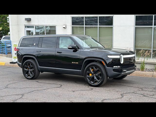 2024 Rivian R1S Adventure