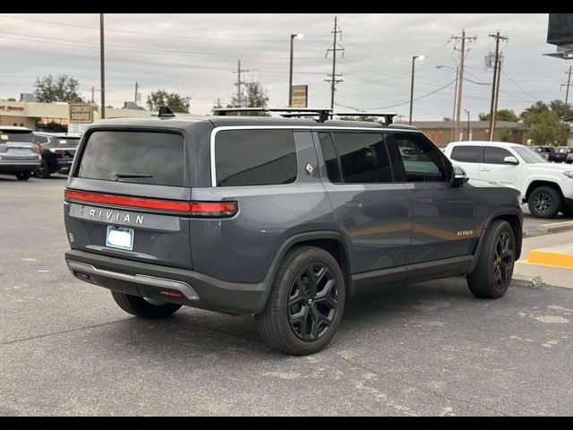 2024 Rivian R1S Adventure