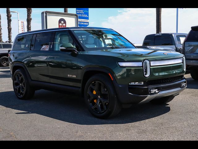 2024 Rivian R1S Adventure