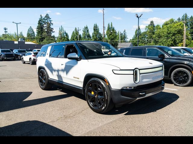 2024 Rivian R1S Adventure