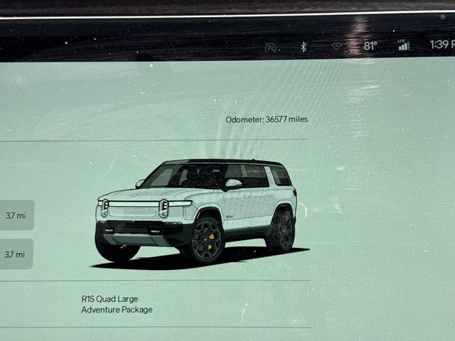 2024 Rivian R1S Adventure