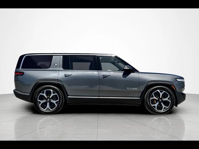 2024 Rivian R1S Adventure