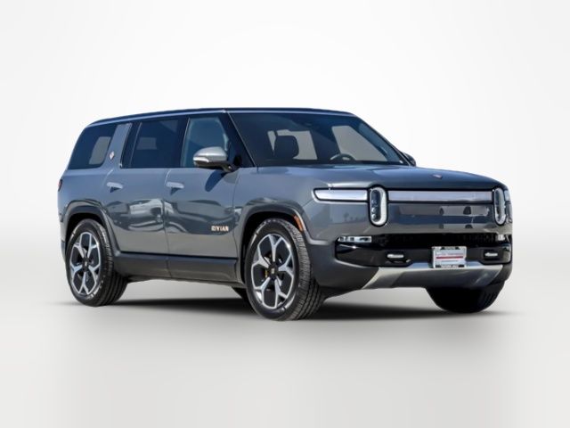 2024 Rivian R1S Adventure