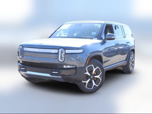 2024 Rivian R1S Adventure