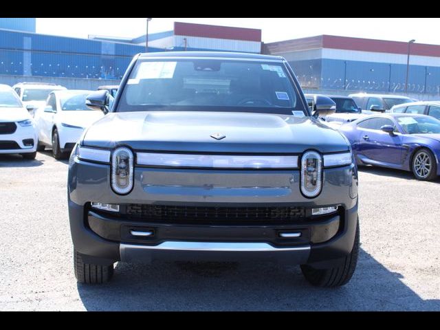2024 Rivian R1S Adventure
