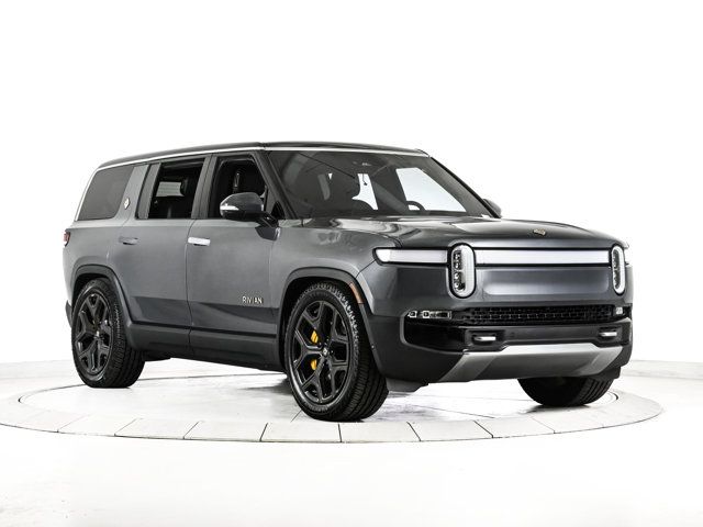 2024 Rivian R1S Adventure