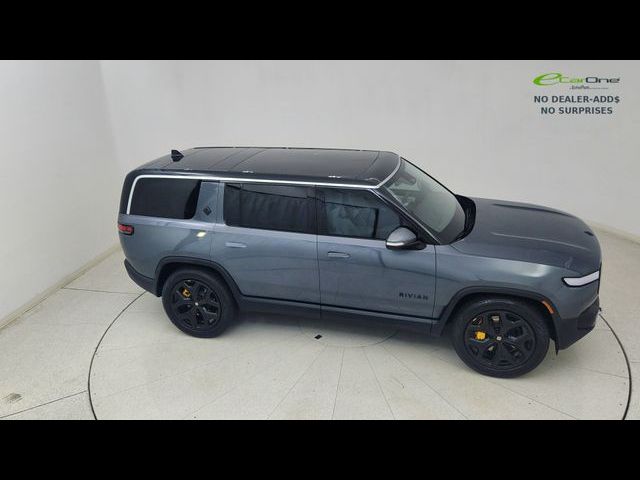 2024 Rivian R1S Adventure