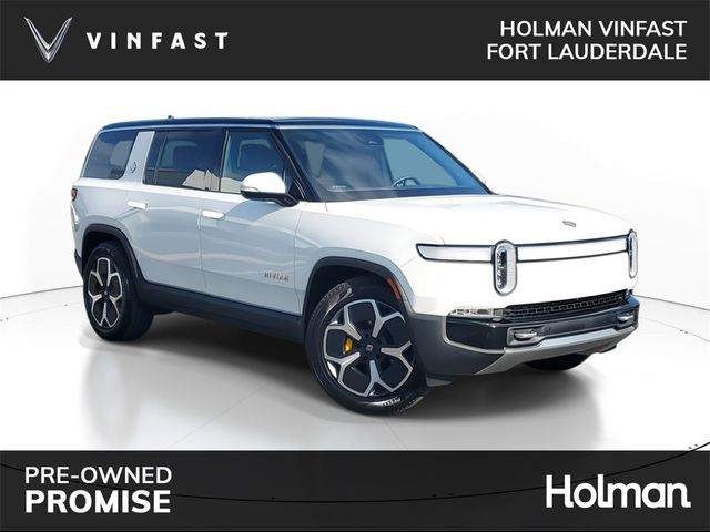 2024 Rivian R1S Adventure